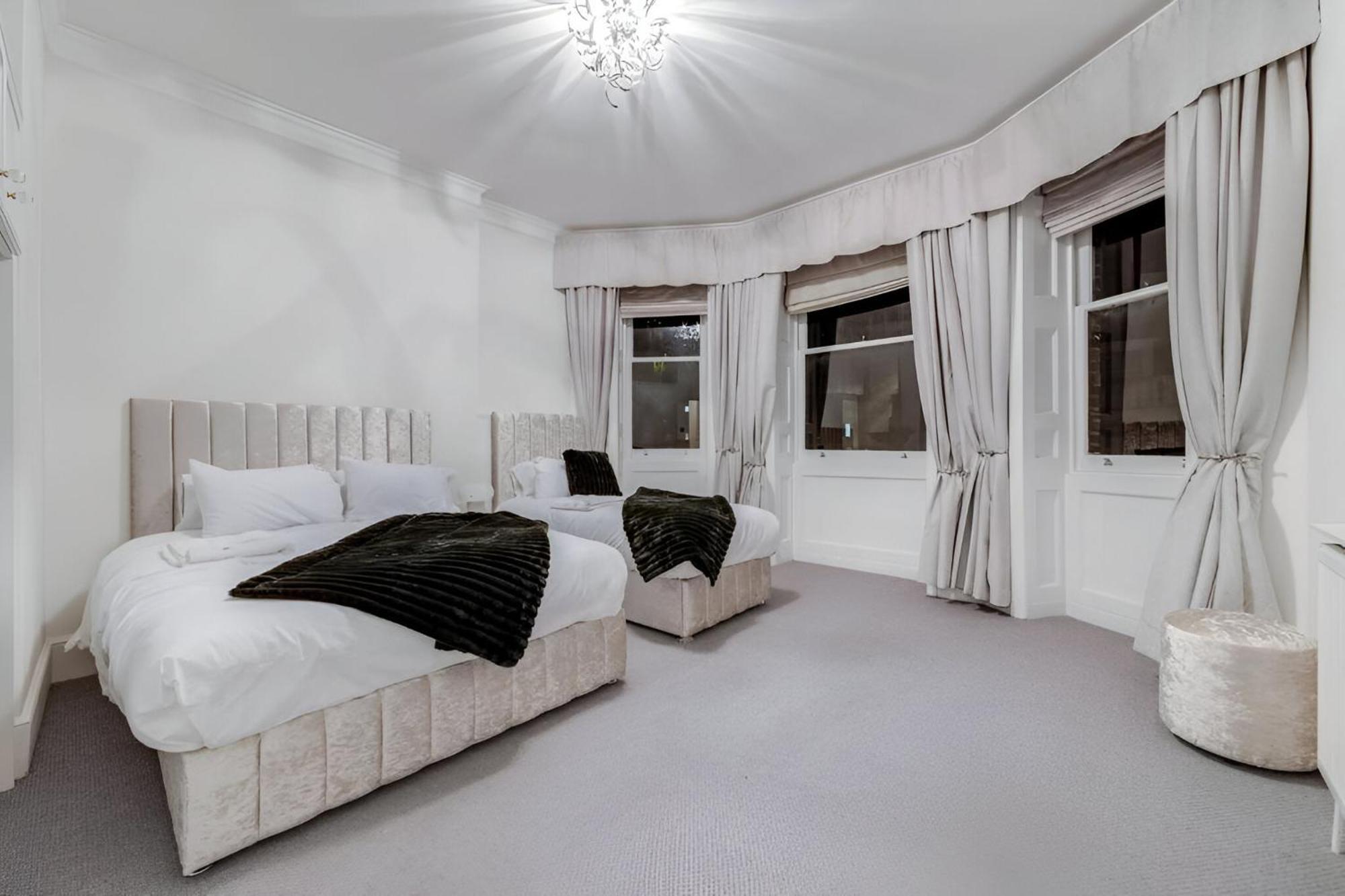 Luxury London 3 Bedroom Duplex With Pool Table - 4Hs Εξωτερικό φωτογραφία