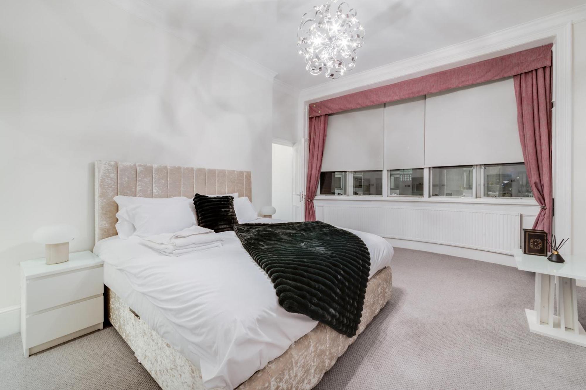 Luxury London 3 Bedroom Duplex With Pool Table - 4Hs Εξωτερικό φωτογραφία